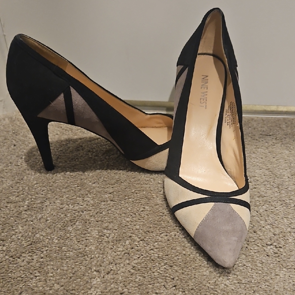 Nine West Black and Cream Heels